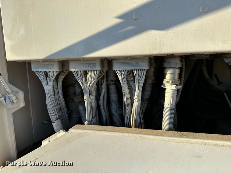 image for item NQ9470 2011 Roadtec RP-195E  paver