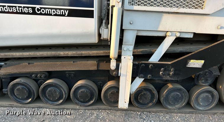 image for item NQ9470 2011 Roadtec RP-195E  paver