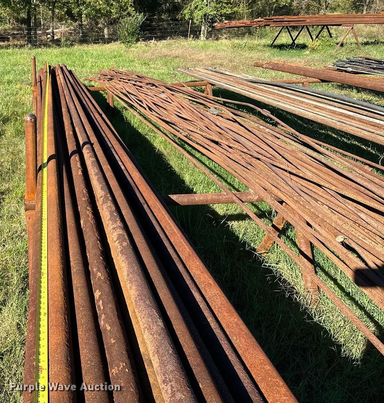 image for item NQ9473 Approximately 24 joints of pipe