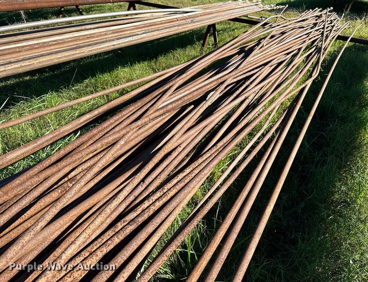 image for item NQ9474 Approximately 60 joints of sucker rod