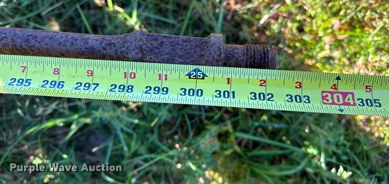 image for item NQ9474 Approximately 60 joints of sucker rod