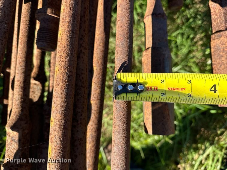 image for item NQ9474 Approximately 60 joints of sucker rod