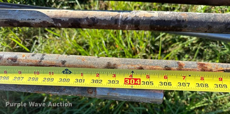 image for item NQ9475 Approximately 20 drill rods