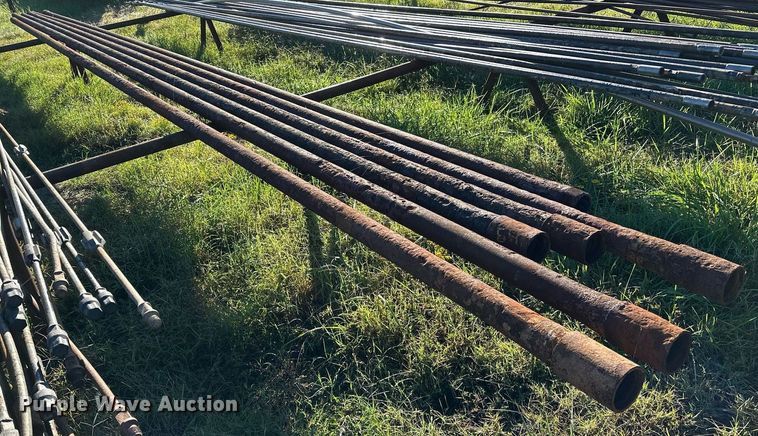 image for item NQ9476 Approximately 6 joints of pipe