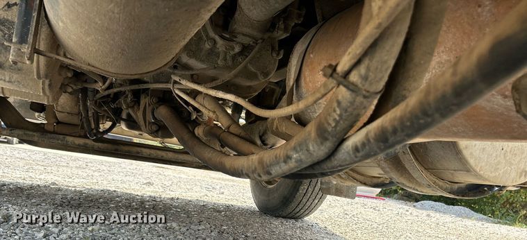 image for item NQ9836 2007 Kenworth T300  dump truck