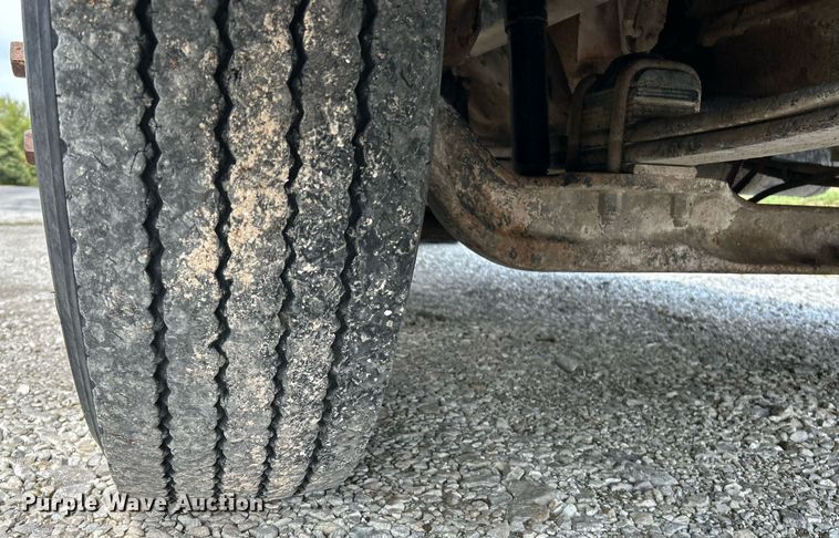 image for item NQ9836 2007 Kenworth T300  dump truck