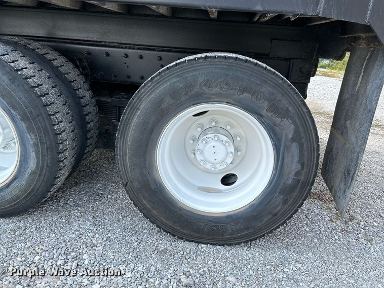 image for item NQ9836 2007 Kenworth T300  dump truck