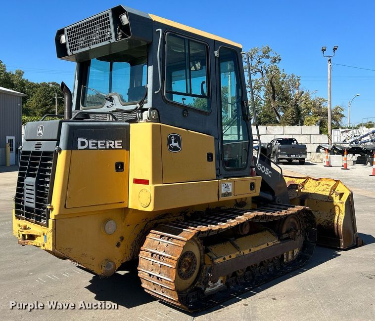 image for item NQ9945 2012 John Deere 605C  track loader
