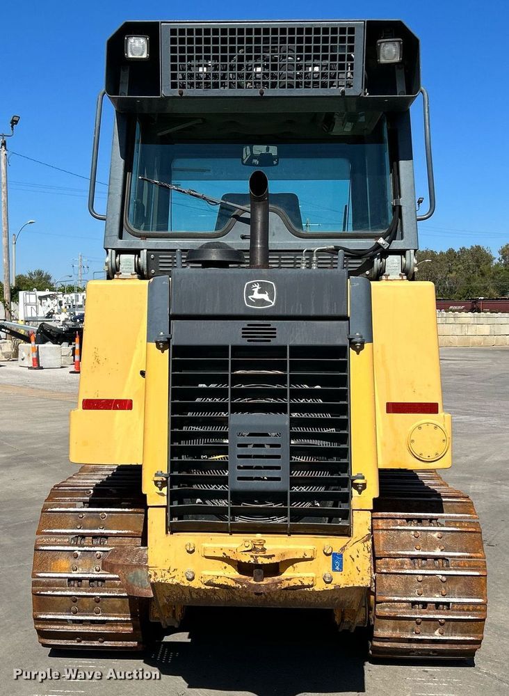 image for item NQ9945 2012 John Deere 605C  track loader