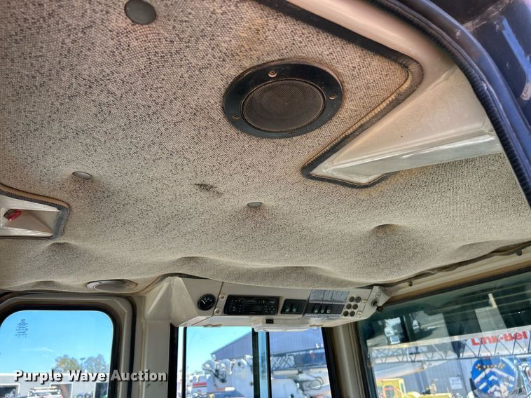 image for item NQ9945 2012 John Deere 605C  track loader