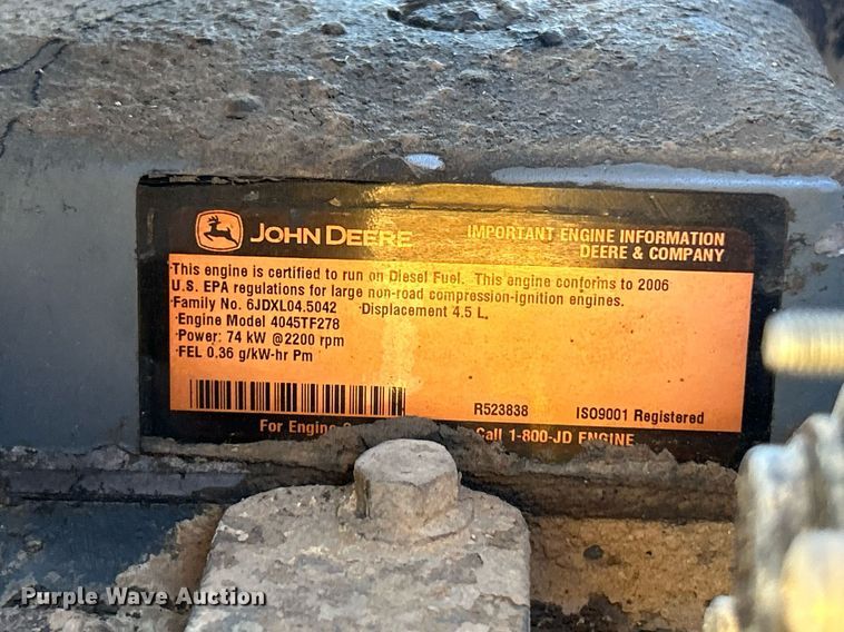 image for item NQ9945 2012 John Deere 605C  track loader