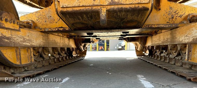 image for item NQ9945 2012 John Deere 605C  track loader