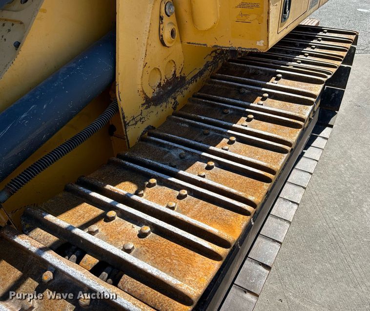 image for item NQ9945 2012 John Deere 605C  track loader