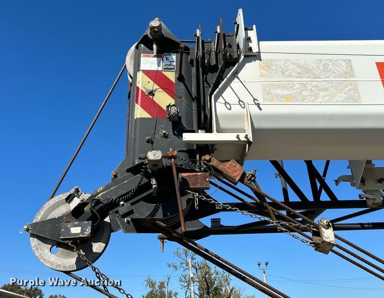 image for item NQ9946 2006 Link-Belt RTC8065 Series II  crane