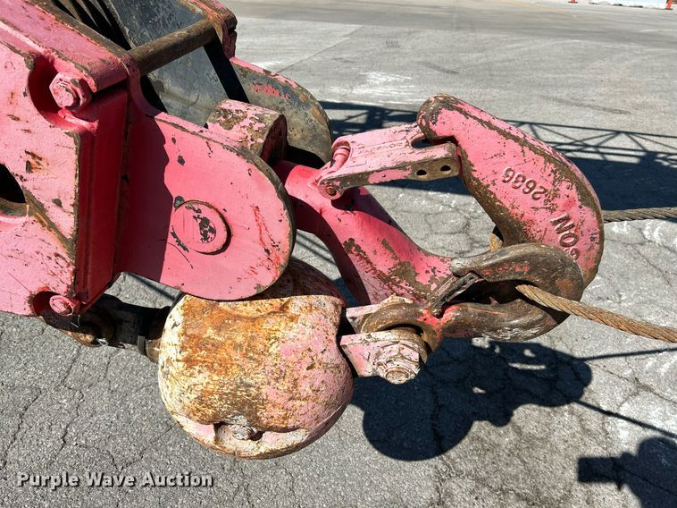 image for item NQ9946 2006 Link-Belt RTC8065 Series II  crane