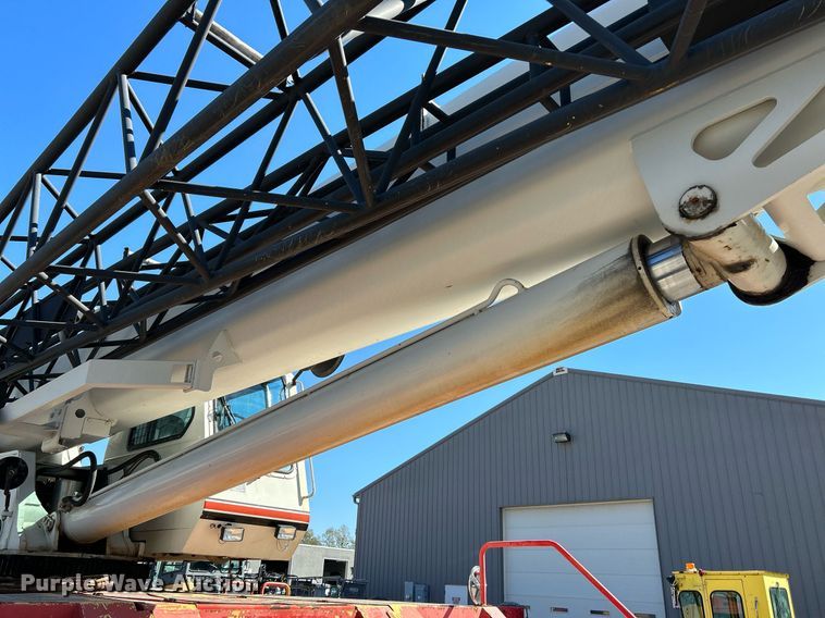 image for item NQ9946 2006 Link-Belt RTC8065 Series II  crane