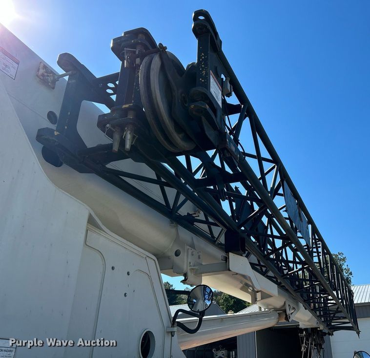 image for item NQ9946 2006 Link-Belt RTC8065 Series II  crane