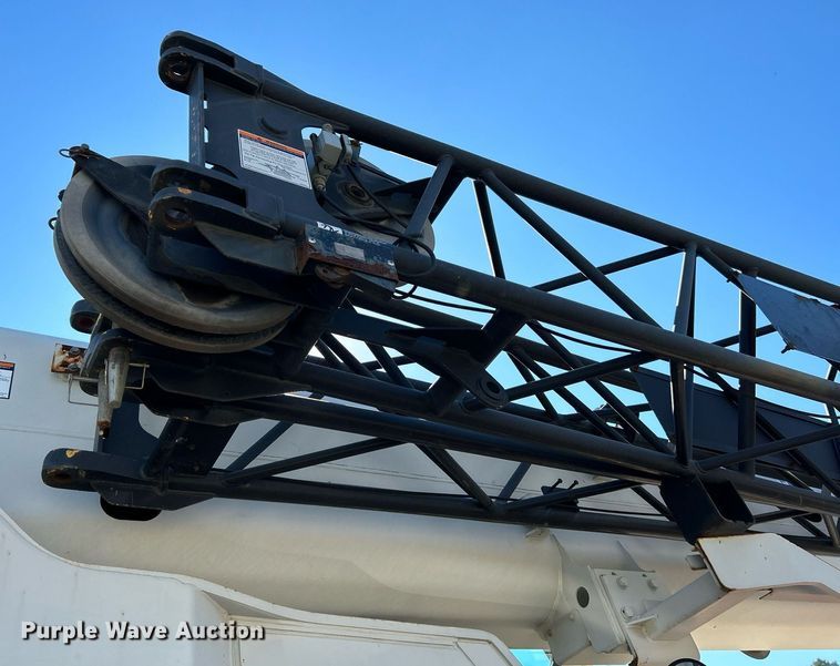 image for item NQ9946 2006 Link-Belt RTC8065 Series II  crane