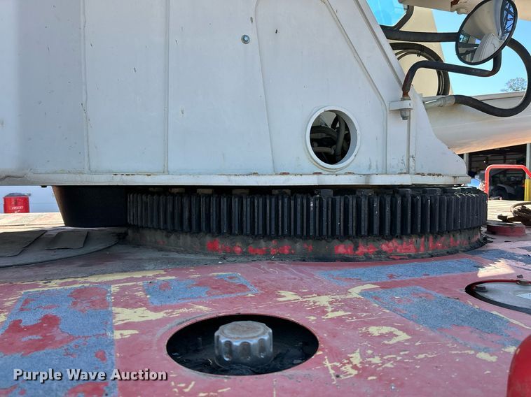 image for item NQ9946 2006 Link-Belt RTC8065 Series II  crane