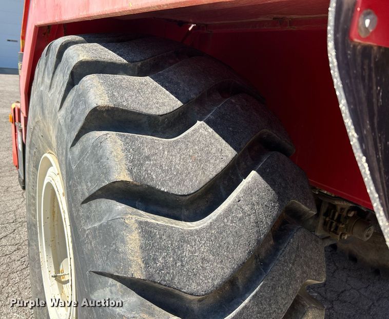 image for item NQ9946 2006 Link-Belt RTC8065 Series II  crane