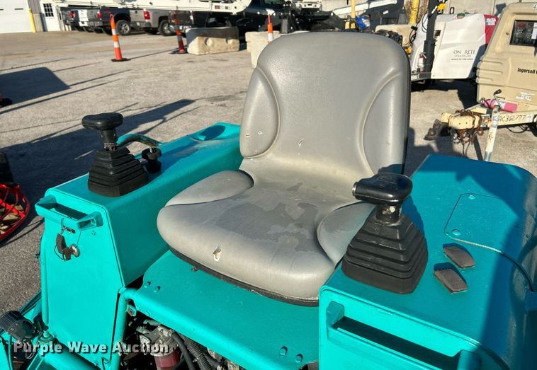 image for item NQ9949 2006 Whiteman STX-55-6