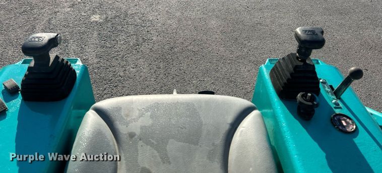 image for item NQ9949 2006 Whiteman STX-55-6