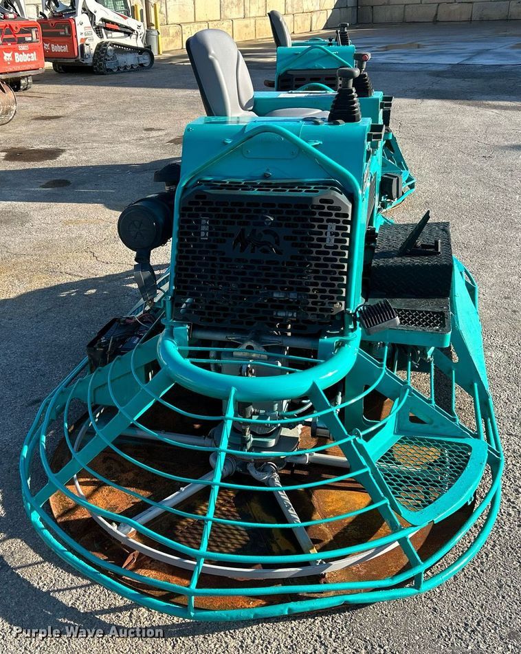 image for item NQ9950 2012 Whiteman STXD6I  power trowel