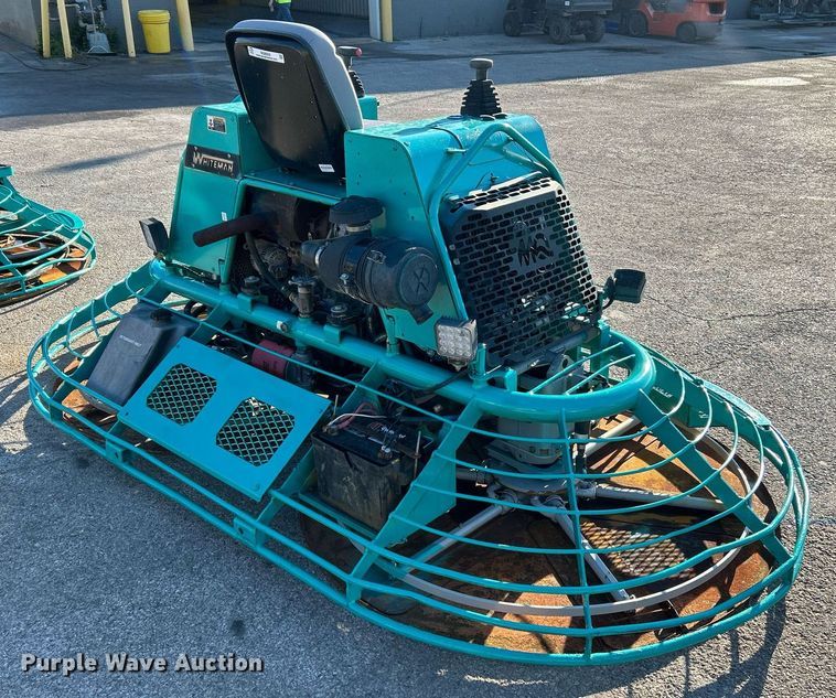 image for item NQ9950 2012 Whiteman STXD6I  power trowel