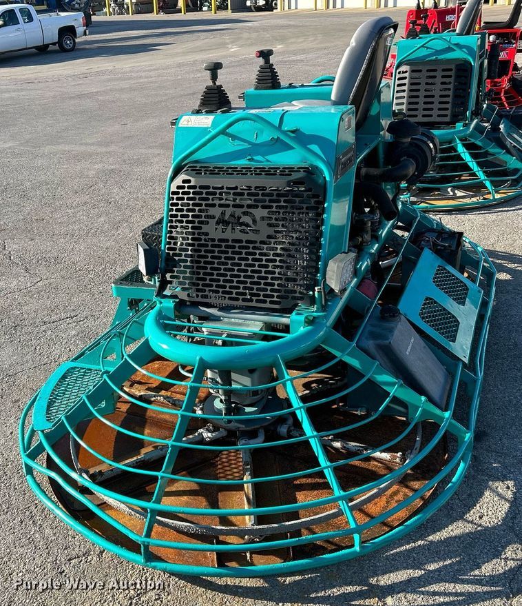 image for item NQ9950 2012 Whiteman STXD6I  power trowel