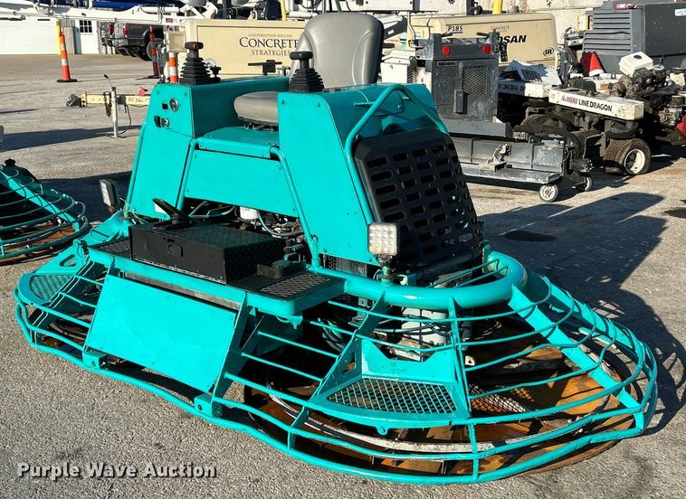 image for item NQ9951 2006 Whiteman STX-55Y-6  power trowel