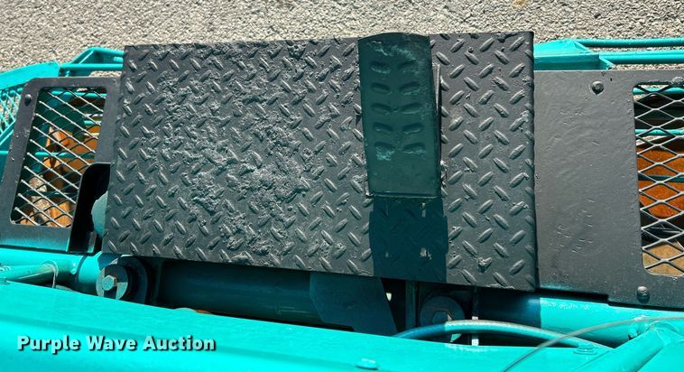 image for item NQ9951 2006 Whiteman STX-55Y-6  power trowel