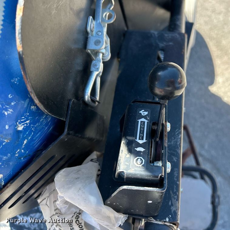 image for item NQ9955 Husqvarna T8600  dust extractor