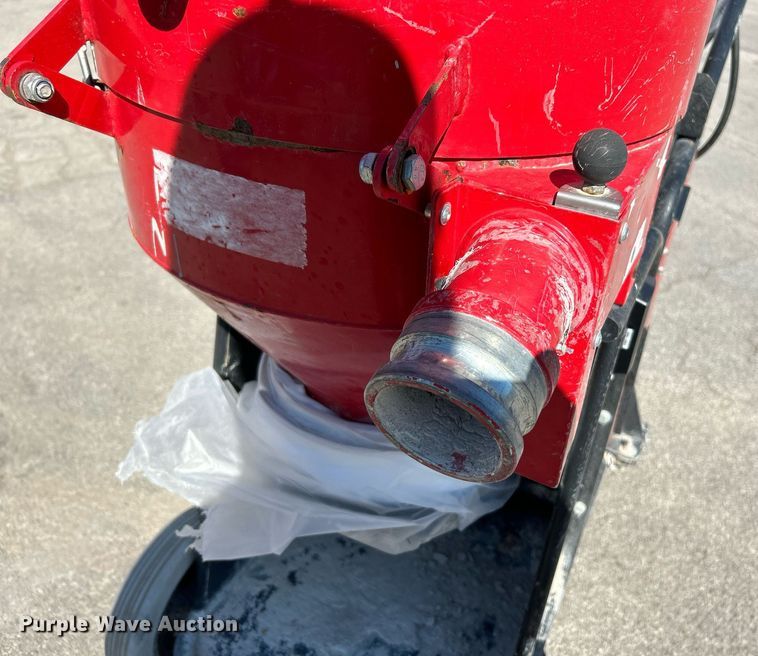 image for item NQ9955 Husqvarna T8600  dust extractor