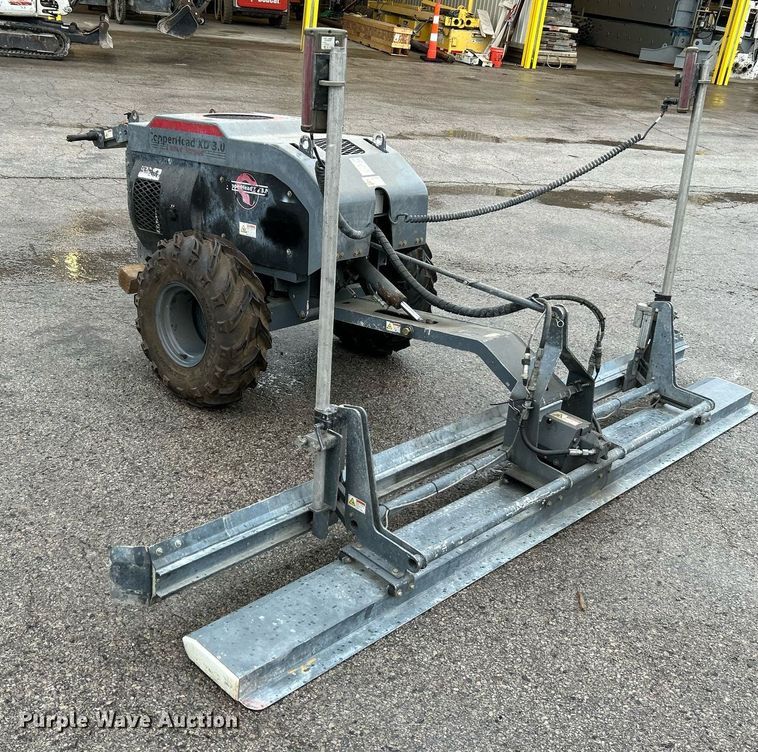 image for item NQ9965 Somero Copperhead XD 3.0  screed