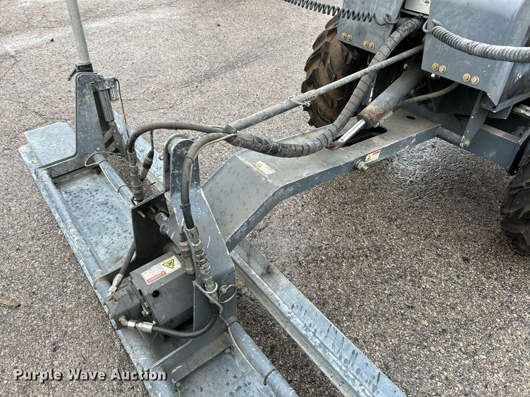 image for item NQ9965 Somero Copperhead XD 3.0  screed