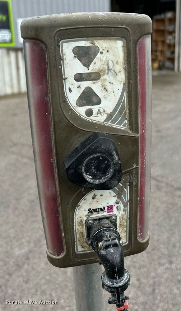 image for item NQ9965 Somero Copperhead XD 3.0  screed