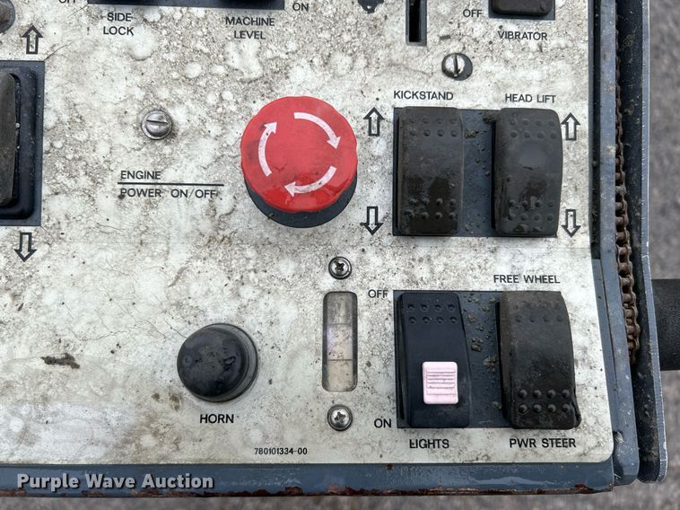 image for item NQ9965 Somero Copperhead XD 3.0  screed