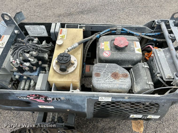 image for item NQ9965 Somero Copperhead XD 3.0  screed