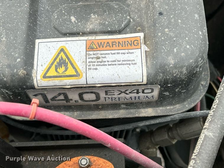 image for item NQ9965 Somero Copperhead XD 3.0  screed