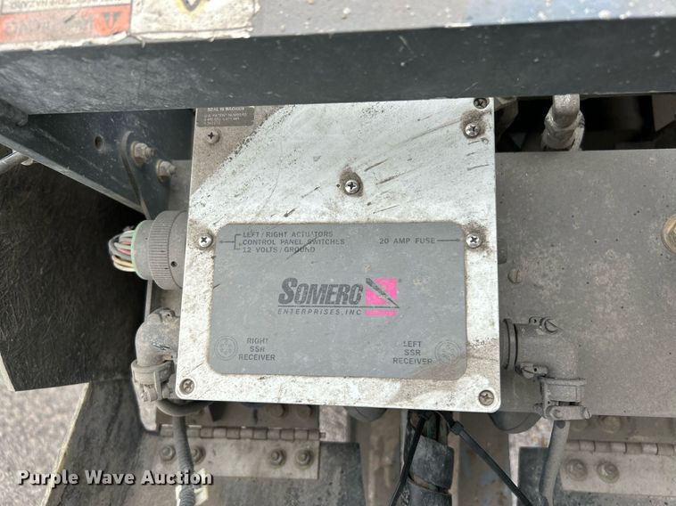 image for item NQ9966 Somero Copperhead XD 3.0  screed