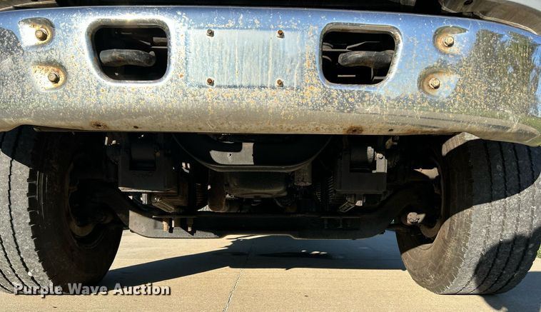 image for item NQ9967 1997 Ford LT9513  crane truck