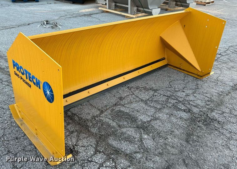 image for item NQ9975 Pro-Tech SPO8S  skid steer snow pusher