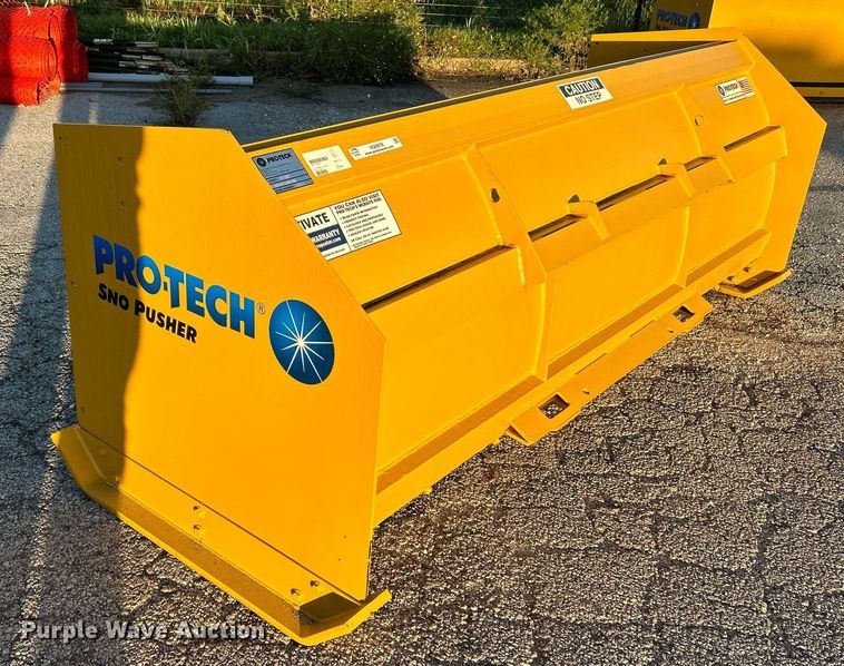 image for item NQ9978 skid steer snow pusher