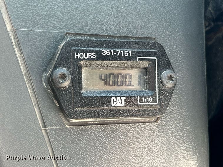 image for item NR9026 2013 Caterpillar 259B3  tracked skid steer loader