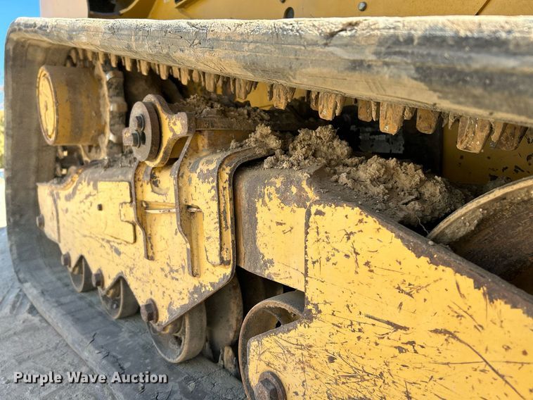 image for item NR9026 2013 Caterpillar 259B3  tracked skid steer loader