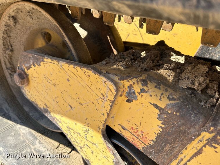 image for item NR9026 2013 Caterpillar 259B3  tracked skid steer loader