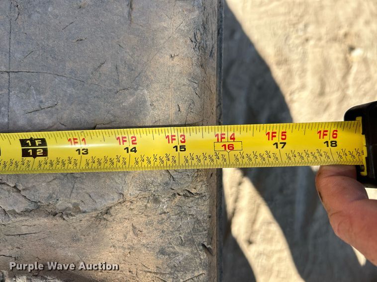 image for item NR9026 2013 Caterpillar 259B3  tracked skid steer loader