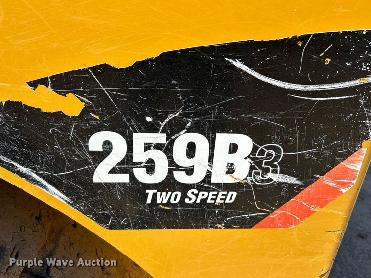 image for item NR9026 2013 Caterpillar 259B3  tracked skid steer loader