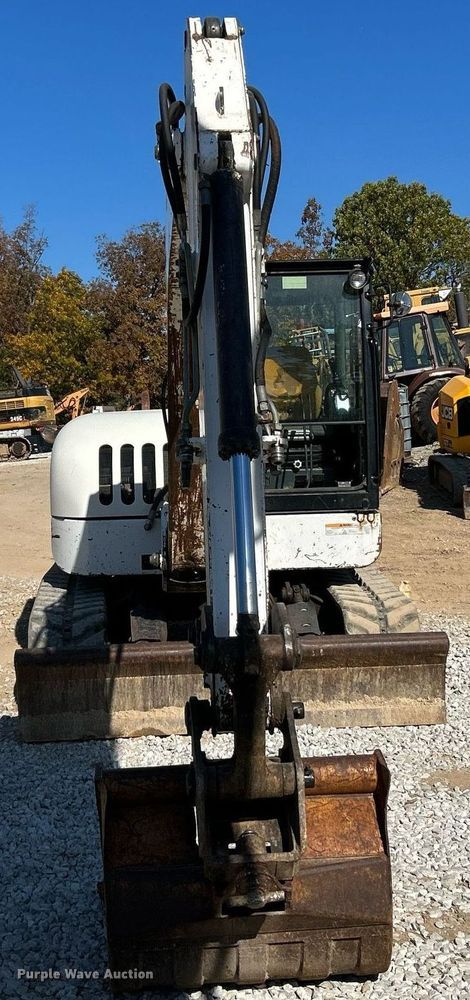 image for item NR9027 2005 Bobcat 442C  mini excavator