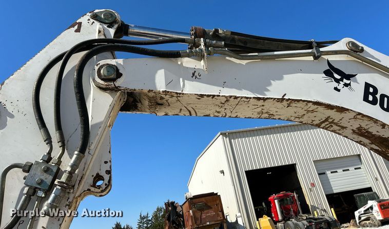 image for item NR9027 2005 Bobcat 442C  mini excavator